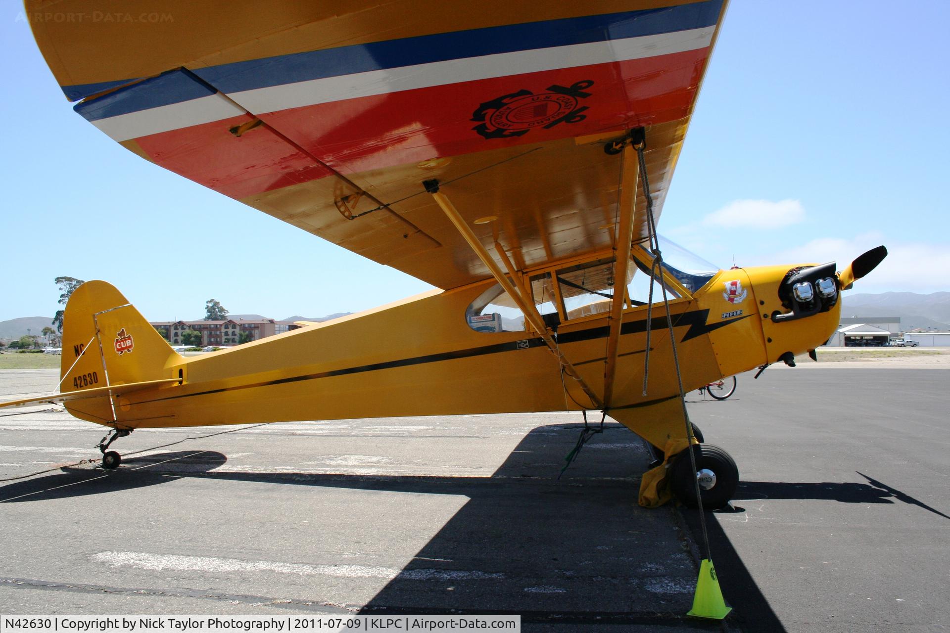 N42630, 1945 Piper J3C-65 Cub C/N 14921, Lompoc Piper Cub fly in 2011