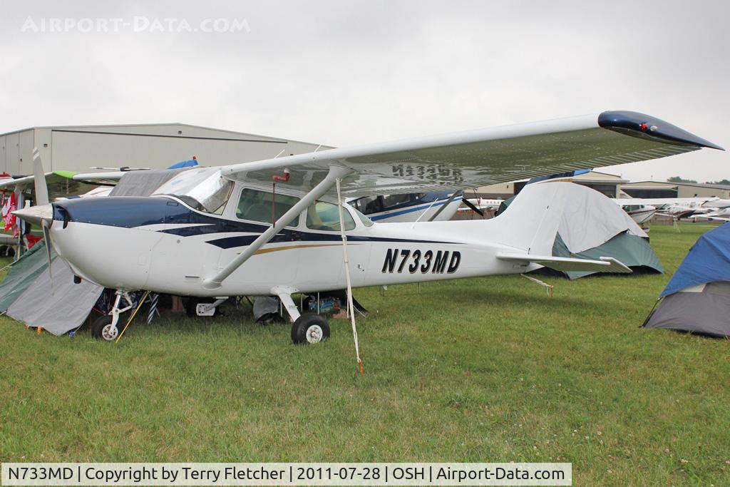N733MD, 1976 Cessna 172N C/N 17268390, Aircraft in the camping areas at 2011 Oshkosh