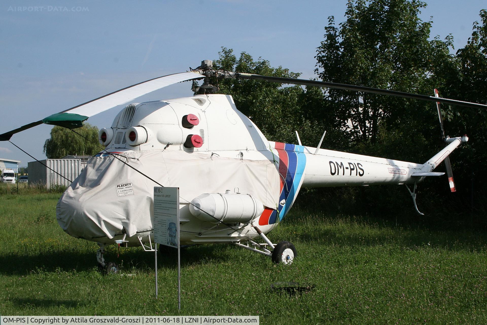 OM-PIS, 1983 Mil (PZL-Swidnik) Mi-2 C/N 529312065, Nitra Janikovce Airport - Slovakia (Slovak Republik) SK