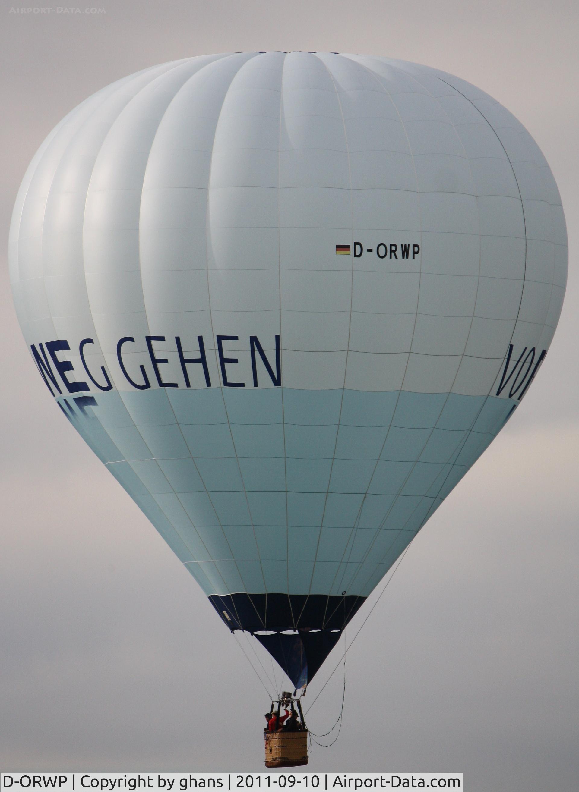 D-ORWP, 2010 Kubicek BB-34Z C/N 696, WIM 2011
voRWEg gehen
