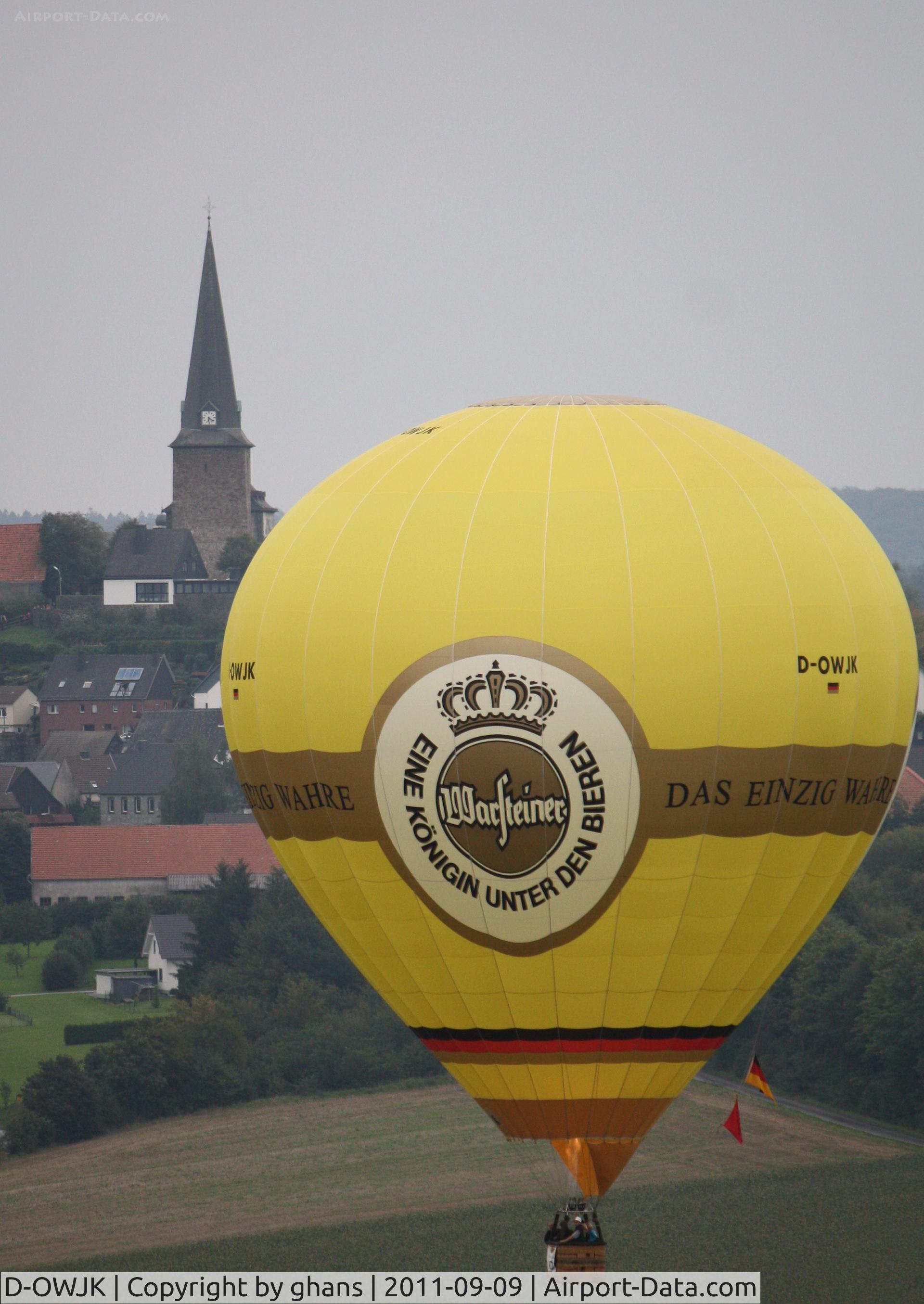 D-OWJK, 2008 Schroeder Fire Balloons G42/24 C/N 1305, WIM 2011
'Warsteiner'