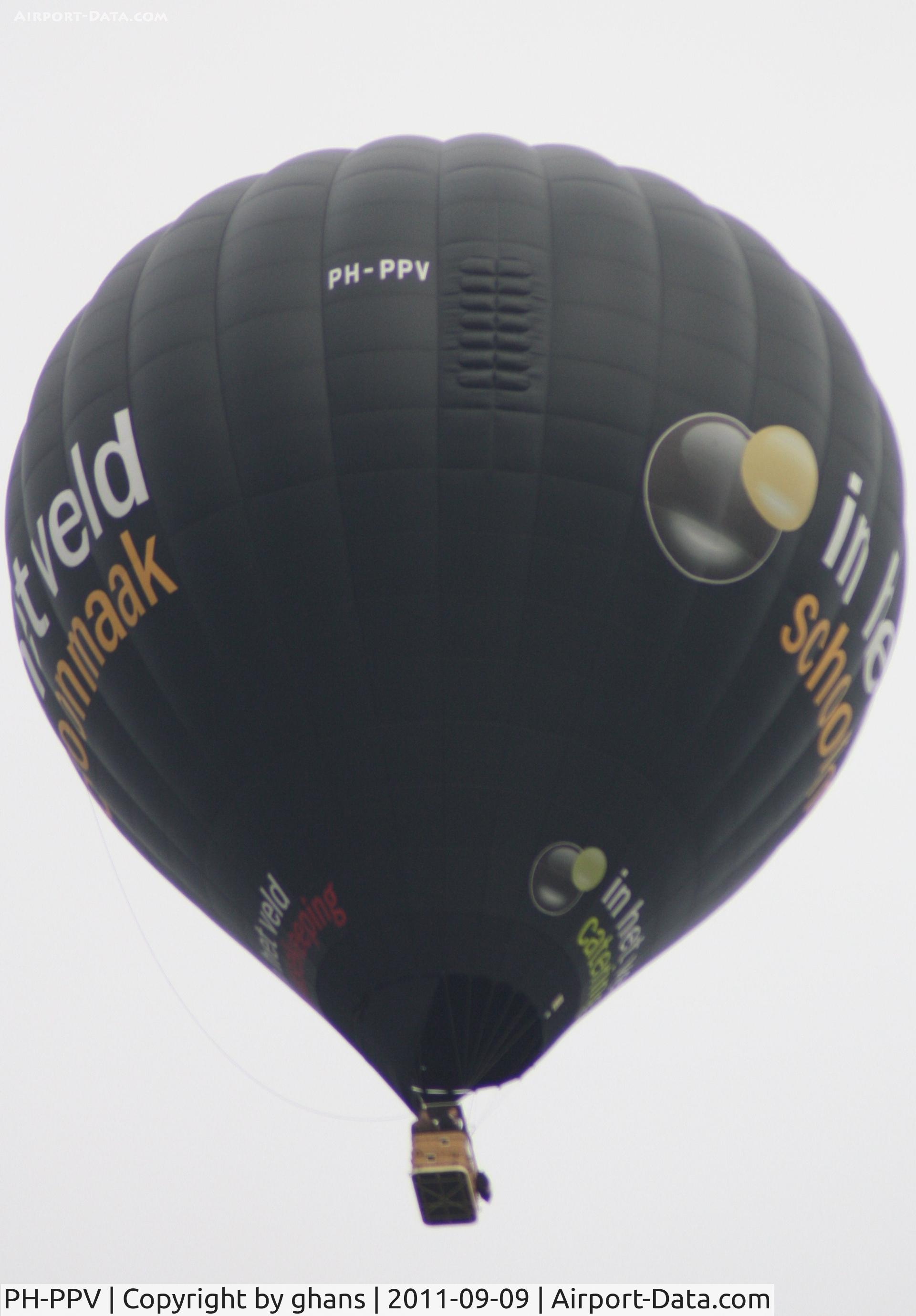 PH-PPV, 2009 Kubicek BB-45Z C/N 659, WIM 2011
'In het Veld Schoonmaak'