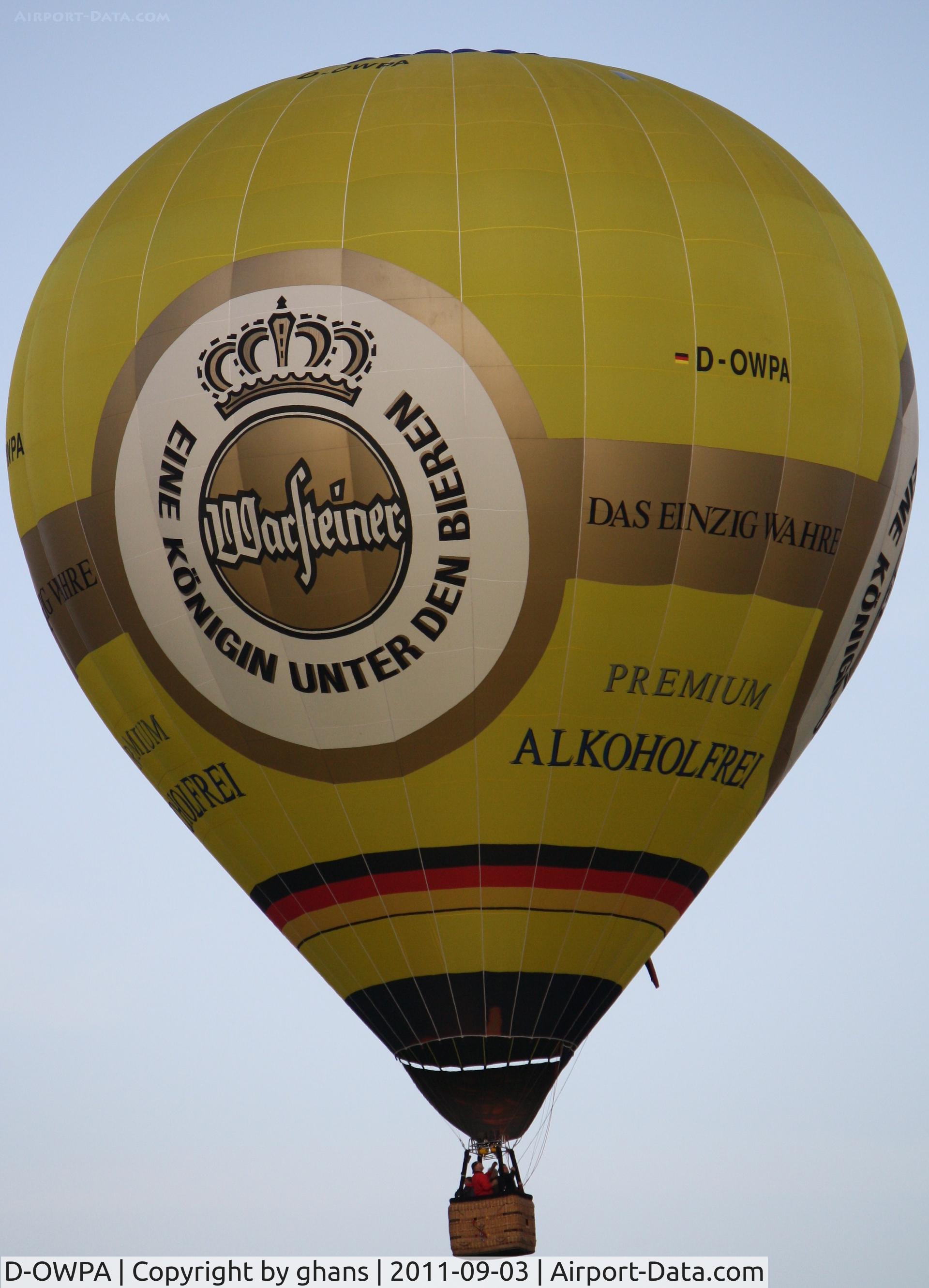 D-OWPA, 2005 UltraMagic M-120 C/N 120/16, WIM 2011
'Warsteiner Alkoholfei'