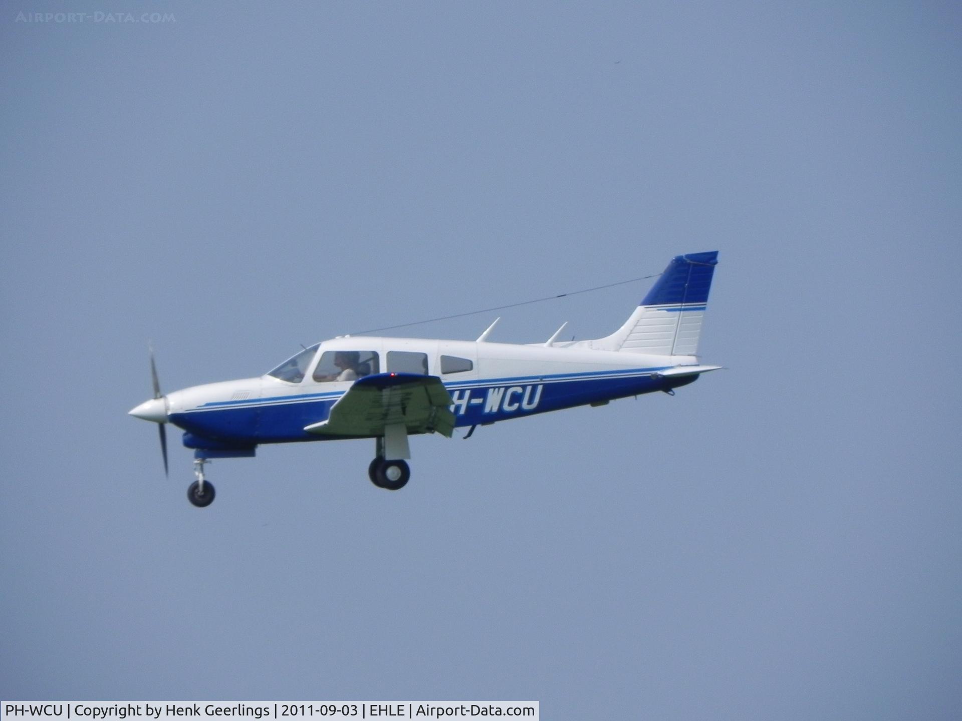 PH-WCU, 1977 Piper PA-28R-201T Cherokee Arrow III C/N 28R-7703094, Training flight