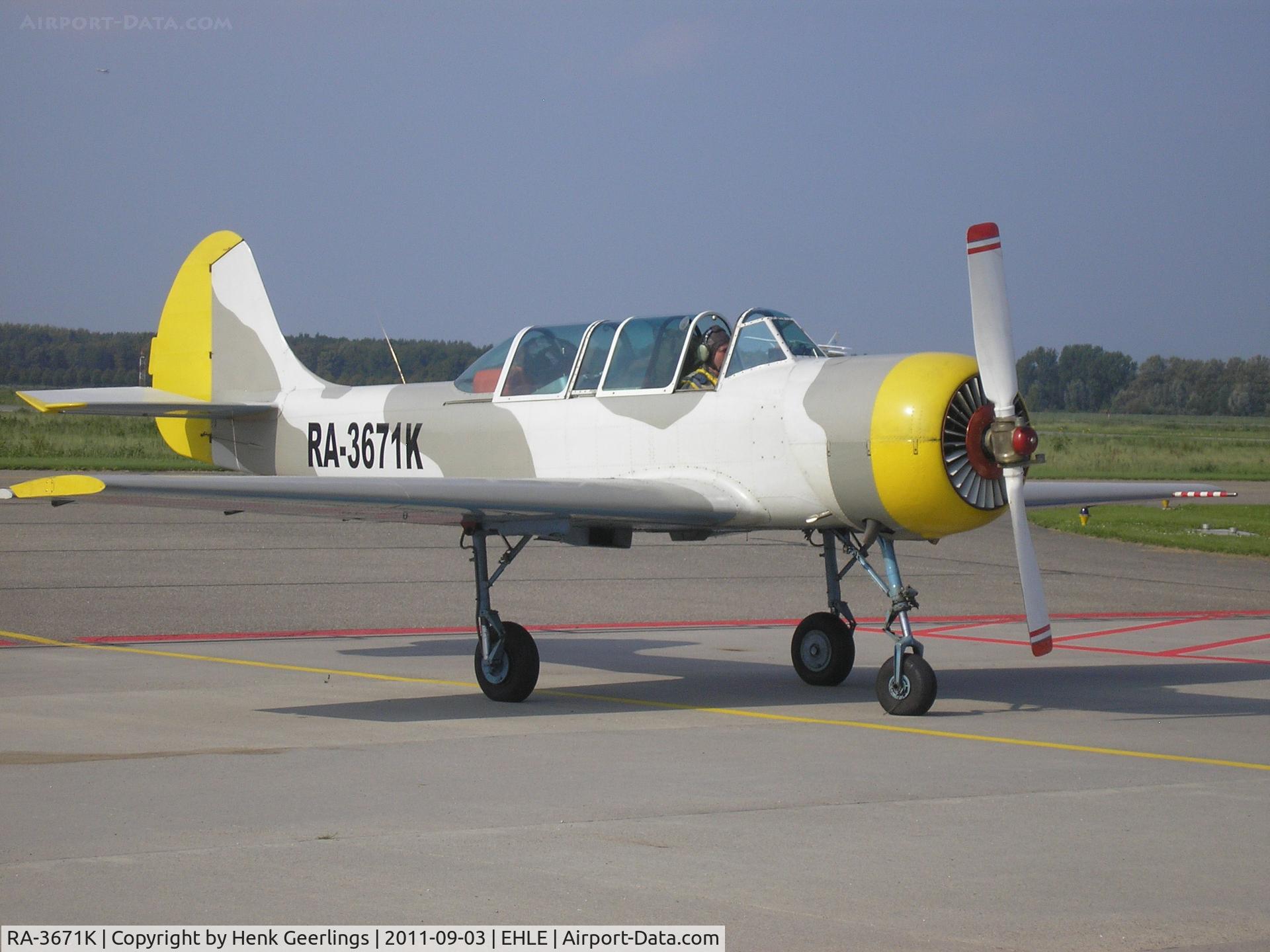 RA-3671K, 1984 Yakovlev Yak-52 C/N 833609, Overnight stop. En route from Sweden to Portugal