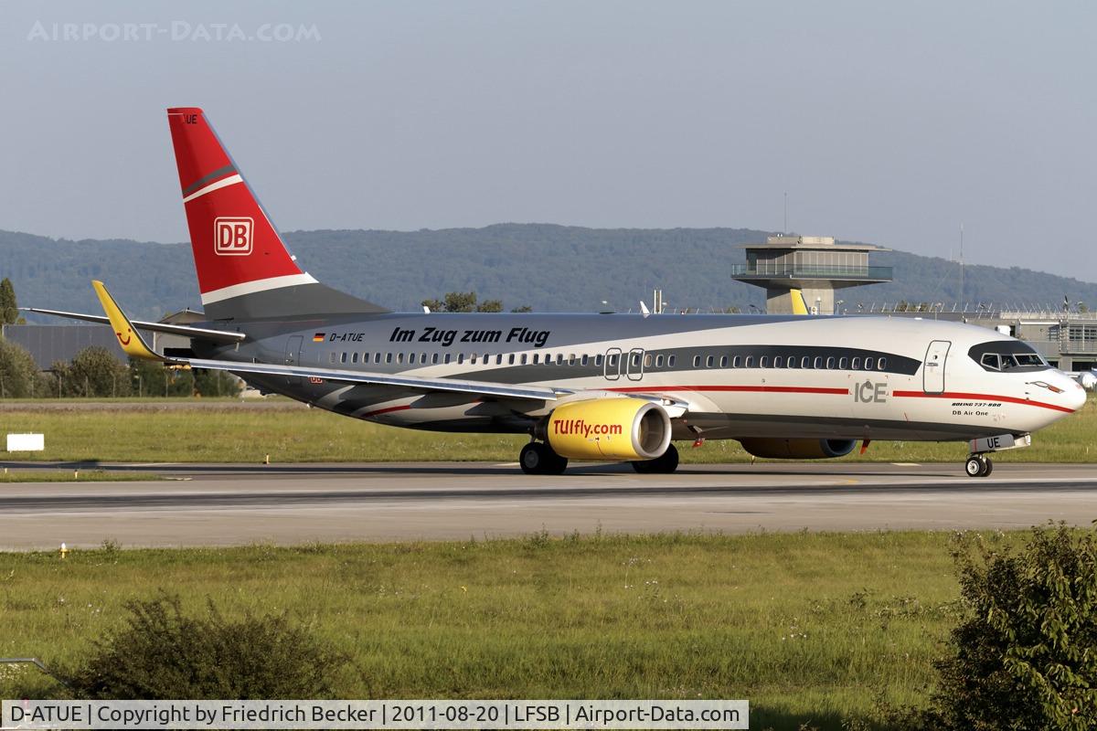 D-ATUE, 2006 Boeing 737-8K5 C/N 34686, line up for departure