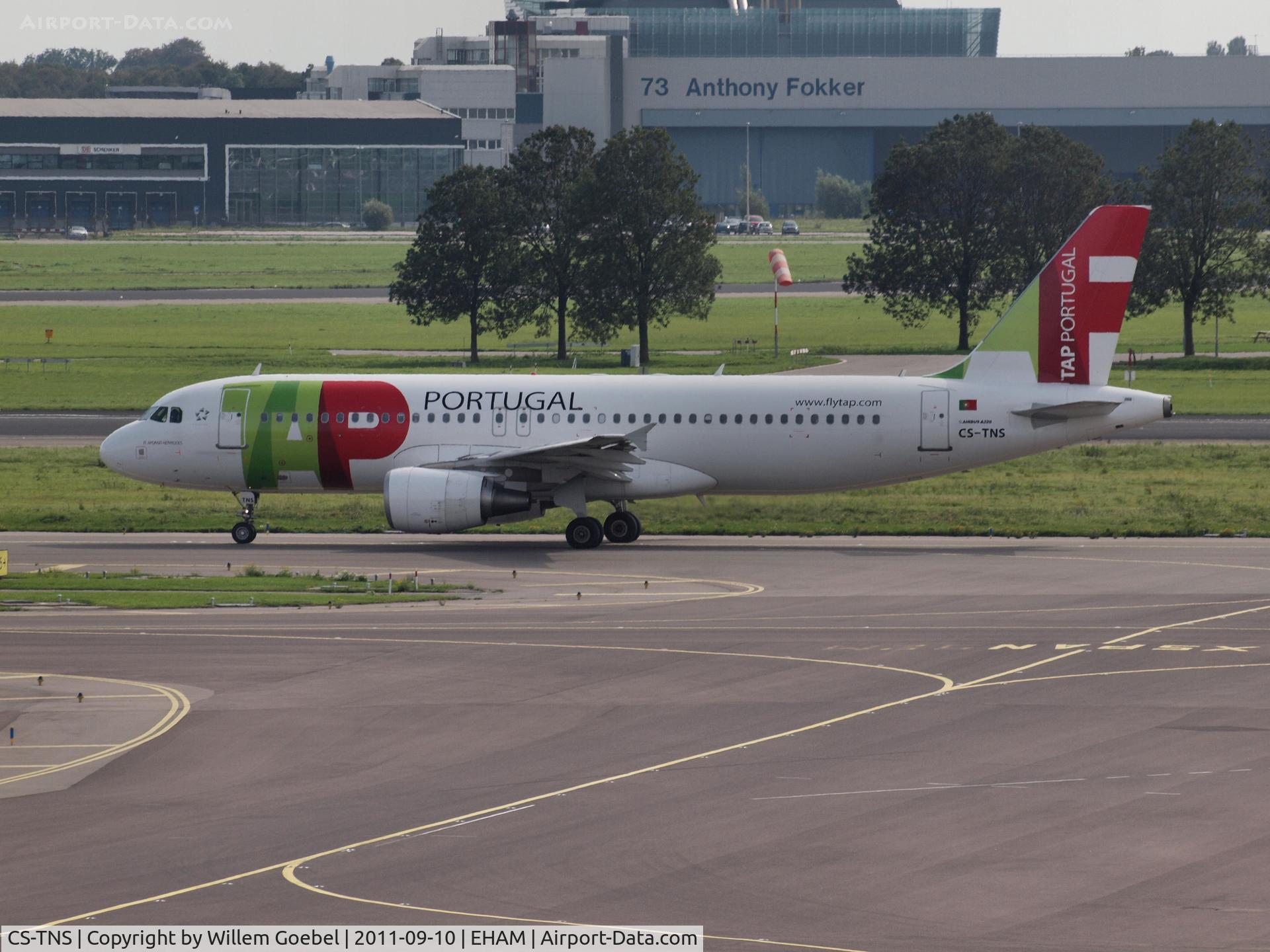 CS-TNS, 2009 Airbus A320-214 C/N 4021, Taxi to the runway of 