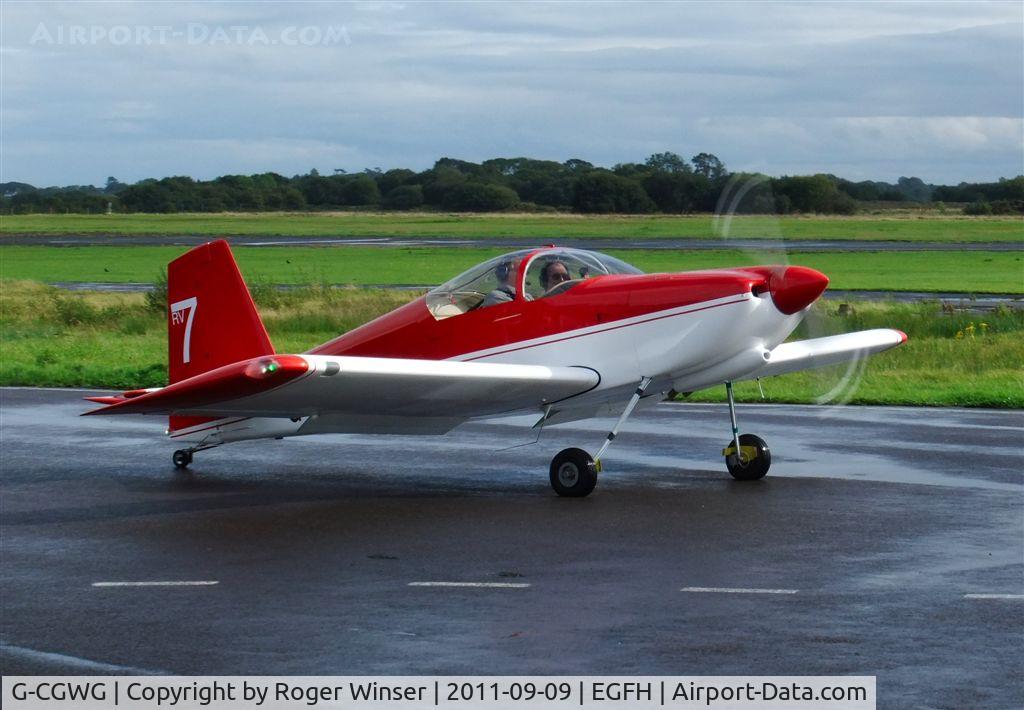 G-CGWG, 2011 Vans RV-7 C/N PFA 323-14486, Taxying.