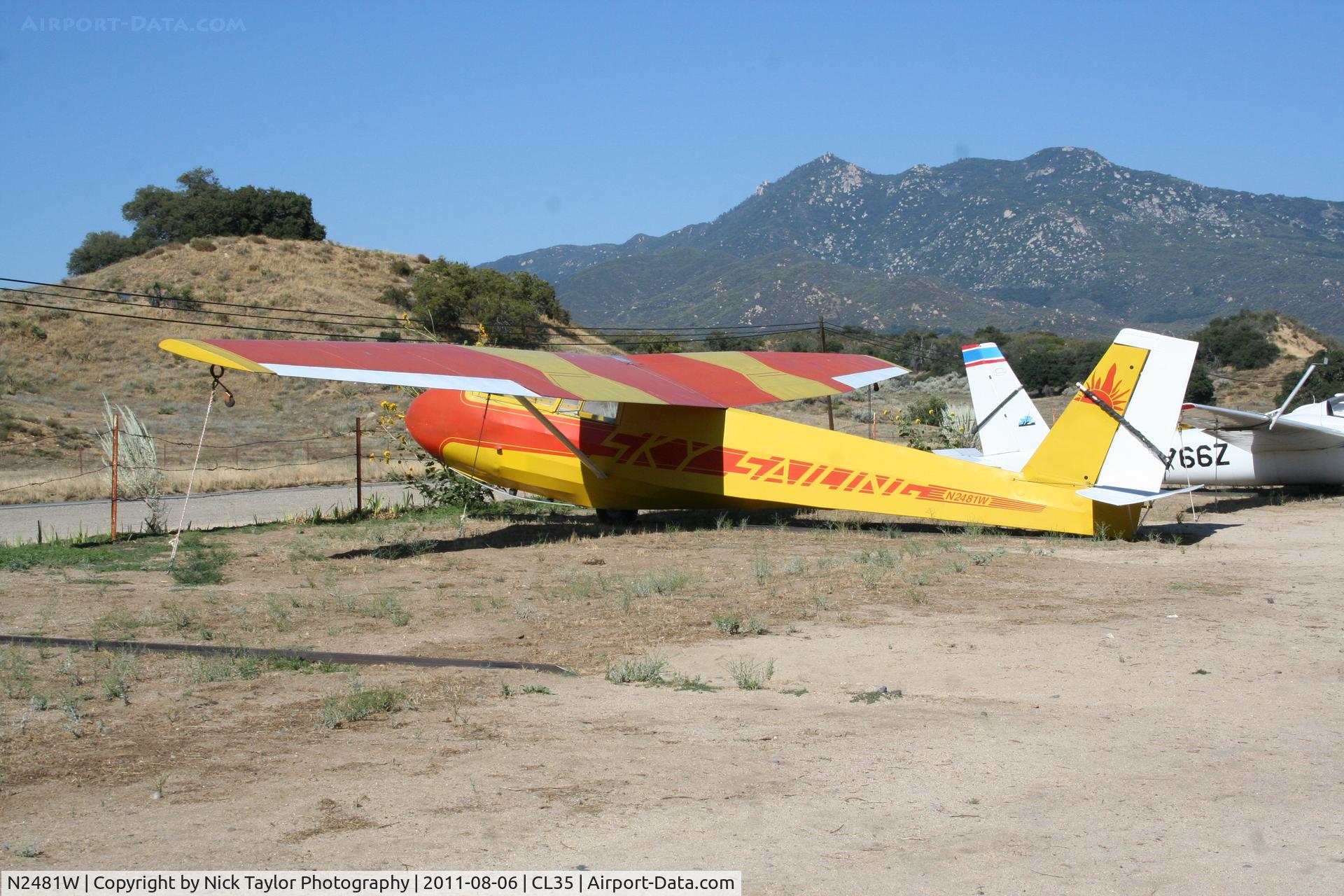 N2481W, 1967 Schweizer SGS 2-33 C/N 35, Warner Springs gliderport