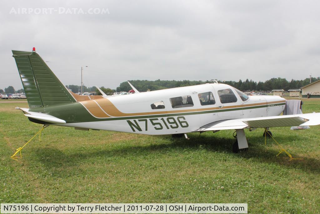 N75196, 1976 Piper PA-32R-300 Cherokee Lance C/N 32R-7680278, At 2011 Oshkosh