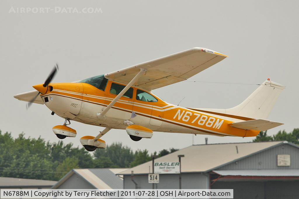N6788M, 1975 Cessna 182P Skylane C/N 18263836, At 2011 Oshkosh