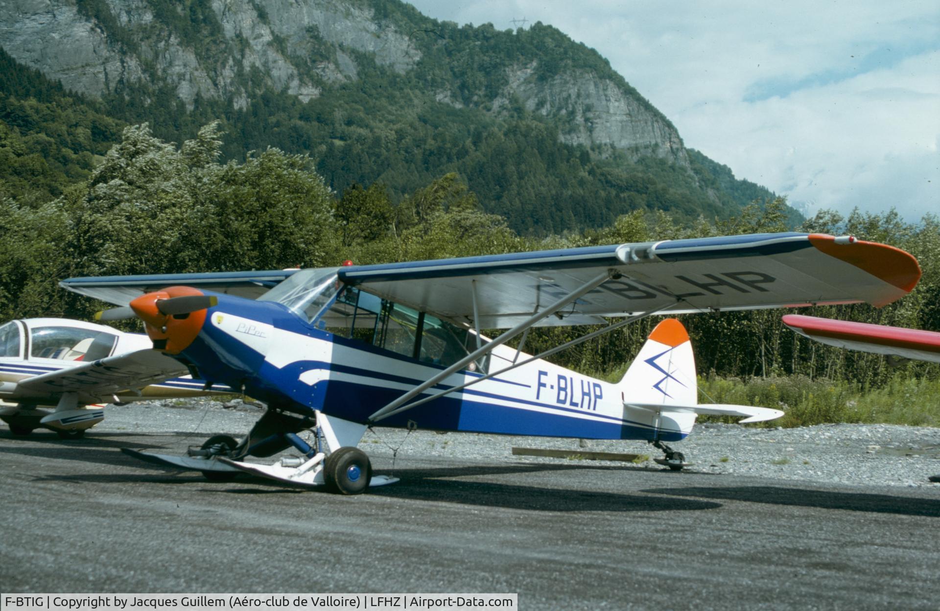 F-BTIG, Socata MS-893A Rallye Commodore 180 C/N 11892, At Sallanches (LFHZ), July 1975 : F-BTIG is hidden behind L-21BM F-BLHP. 
Lovely original paint scheme! 
F-BTIG later was based at Valloire/Bonnenuit (LF7332) mountain strip.
