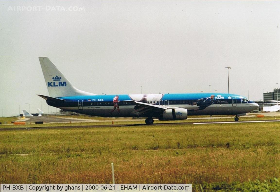 PH-BXB, 1999 Boeing 737-8K2 C/N 29132, Euro Soccor 2000