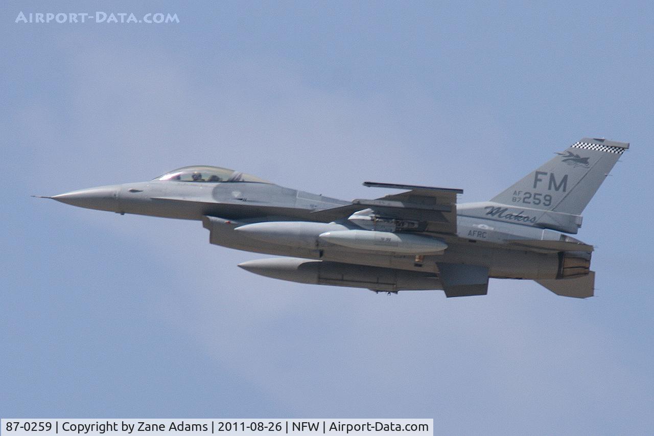 87-0259, 1987 General Dynamics F-16C Fighting Falcon C/N 5C-520, Departing NAS/JRB Fort Worth