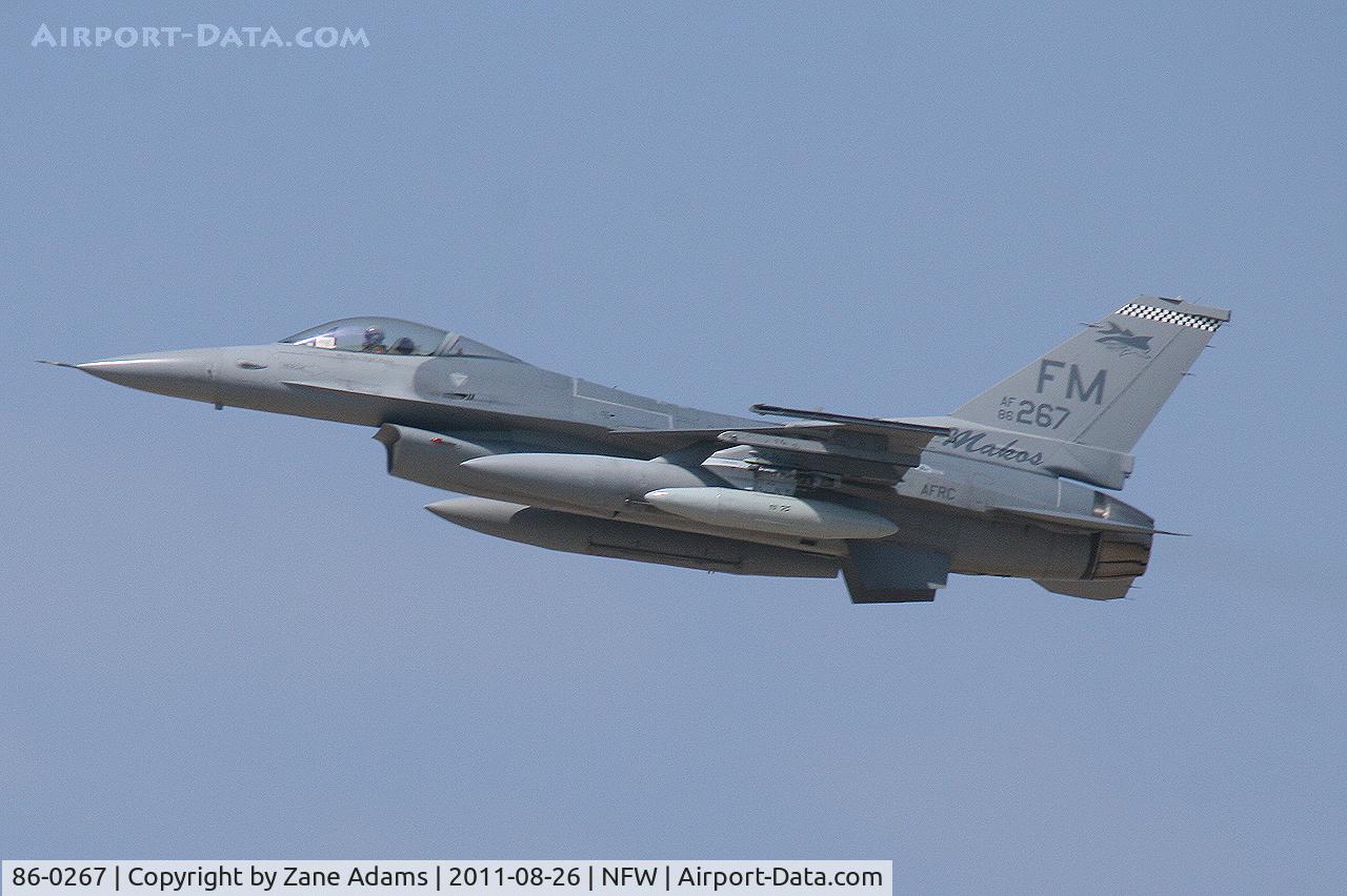 86-0267, 1986 General Dynamics F-16C Fighting Falcon C/N 5C-373, Departing NAS/JRB Fort Worth
