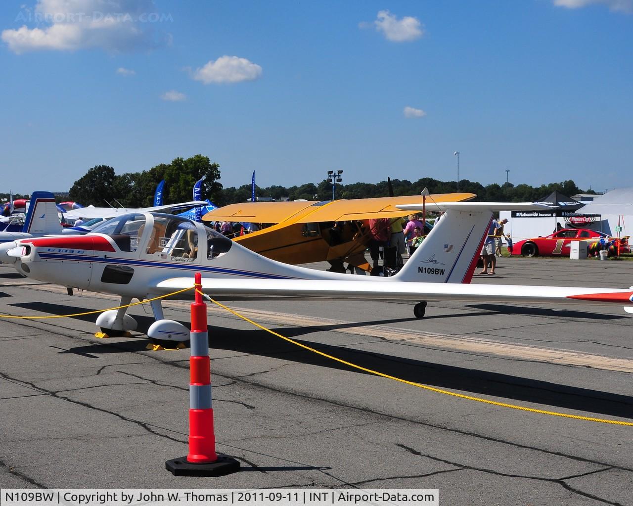 N109BW, 1984 Grob G-109B C/N 6265, Winston Salem Airshow 2011