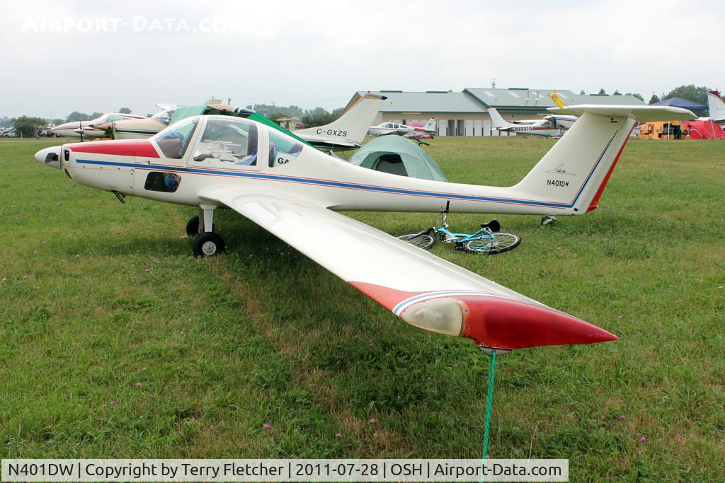 N401DW, Grob G-109B C/N 6292, At 2011 Oshkosh