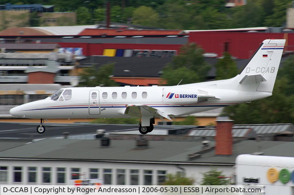 D-CCAB, 1997 Cessna 550 Citation Bravo C/N 550-0827, On final to rwy 30