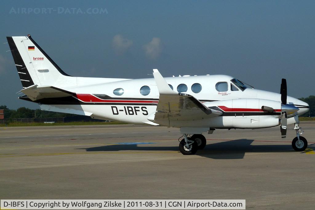 D-IBFS, 1989 Beechcraft B200 King Air C/N BB-1349, visitor
