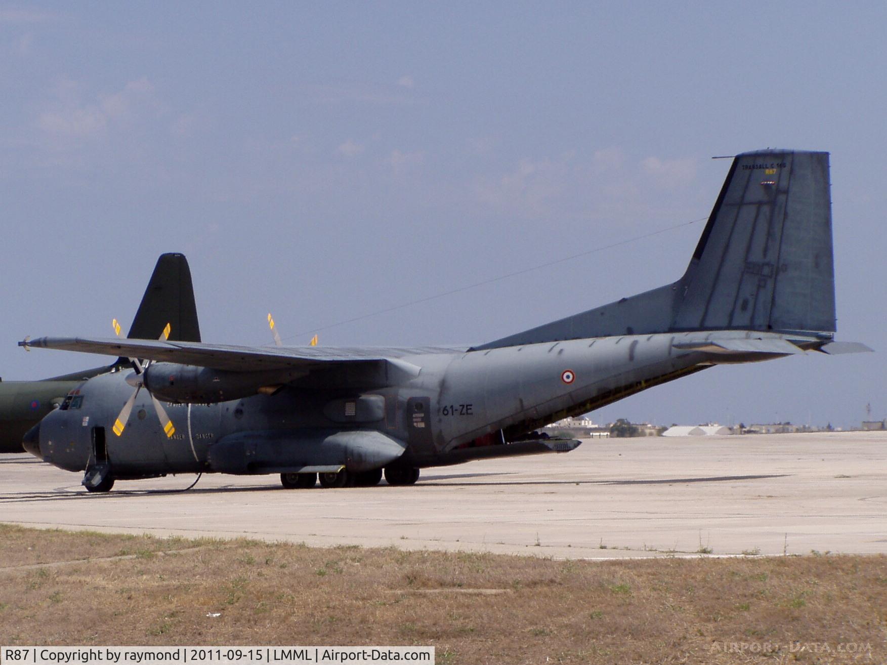 R87, Transall C-160R C/N 87, C160 Transall R87 61-ZE French Air Force