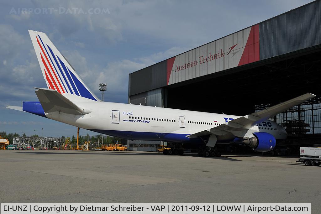 EI-UNZ, 1995 Boeing 777-222 C/N 26925, Transaero Boeing 777-200