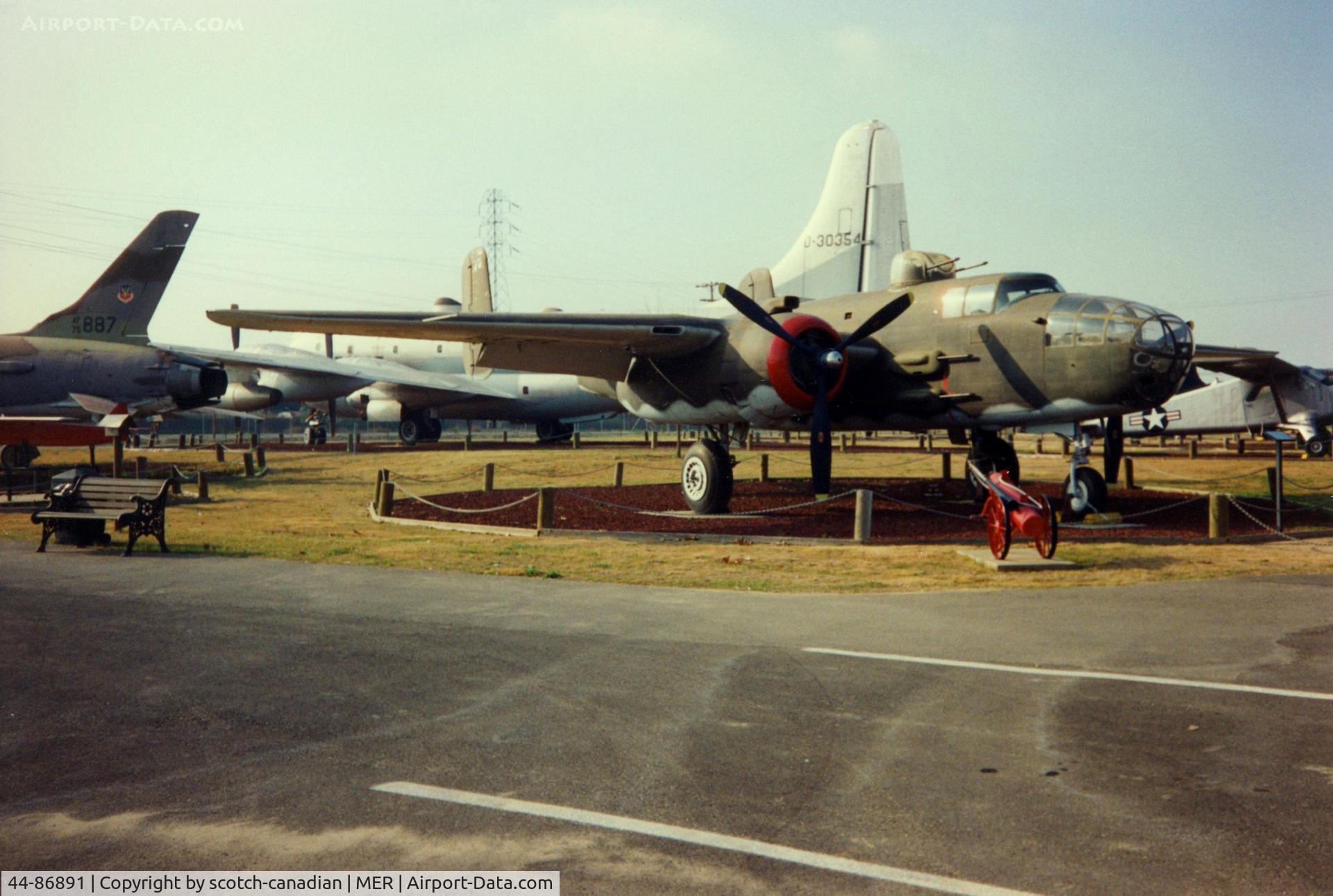 44-86891, 1944 North American B-25J Mitchell C/N 108-47645, North American B-25J at Castle Air Museum, Atwater, CA - July 1989