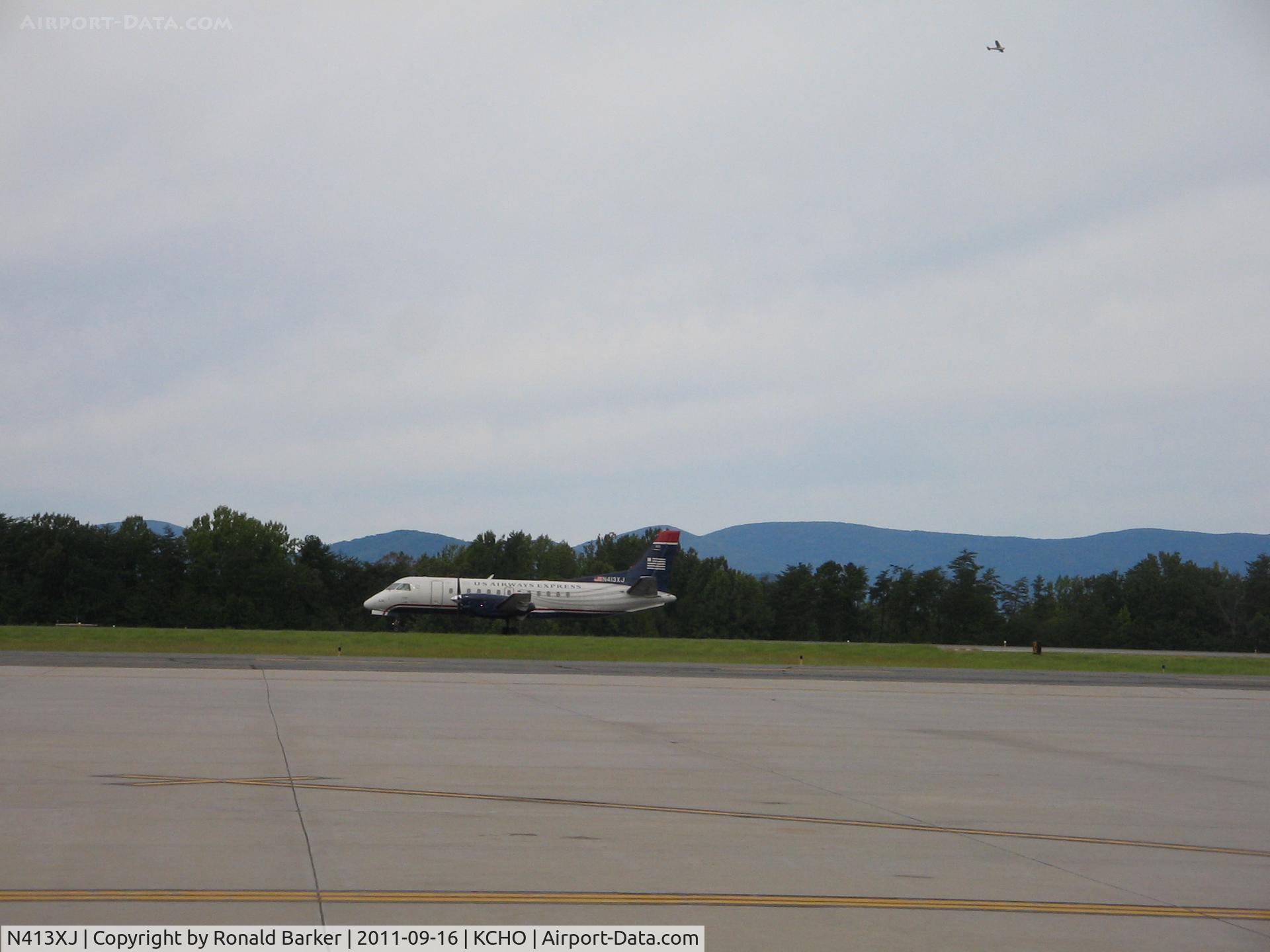 N413XJ, Saab 340B C/N 340B413, Departing CHO