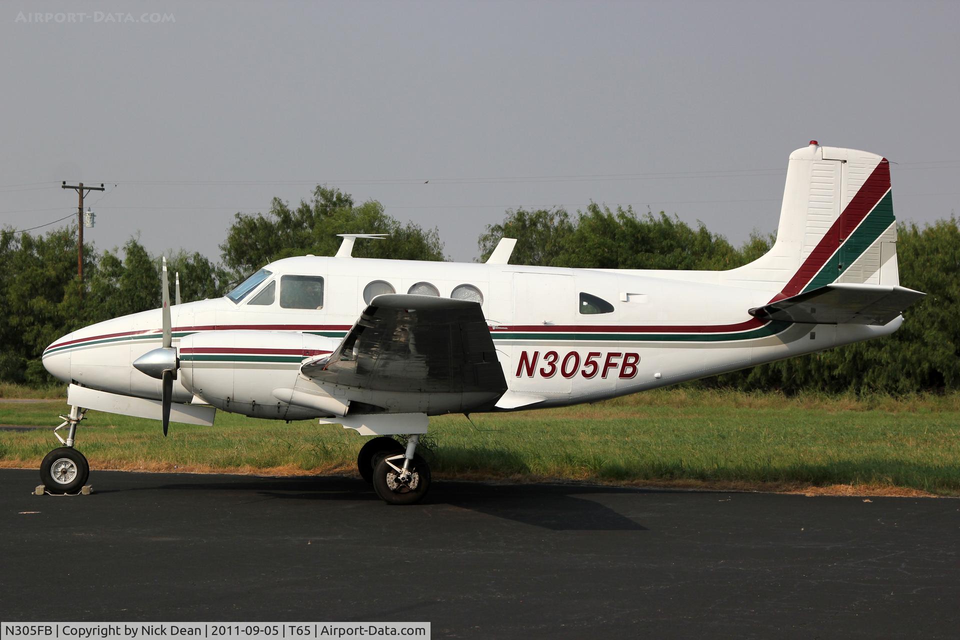 N305FB, 1966 Beech 65 Queen Air C/N LC-227, Mid Valley T65