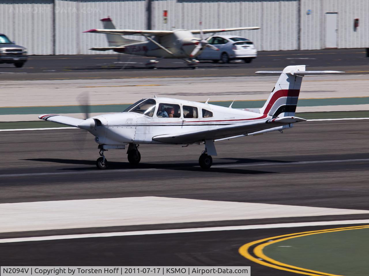 N2094V, 1979 Piper PA-28RT-201T Arrow IV C/N 28R-7931109, N2094V departing from RWY 21