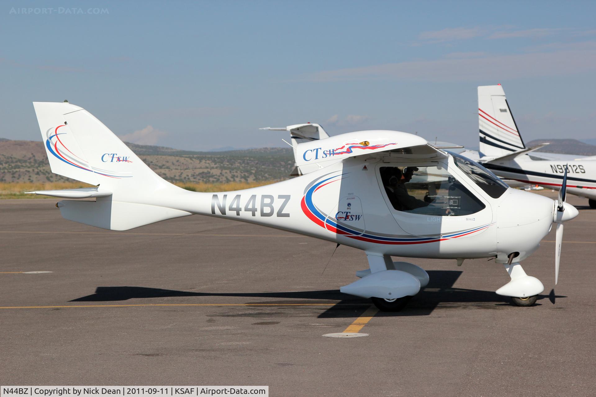 N44BZ, 2007 Flight Design CTSW C/N 07-09-26, KSAF/SAF