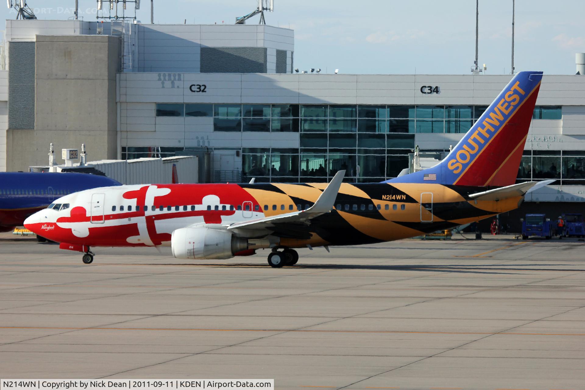 N214WN, 2005 Boeing 737-7H4 C/N 32486, KDEN/DEN