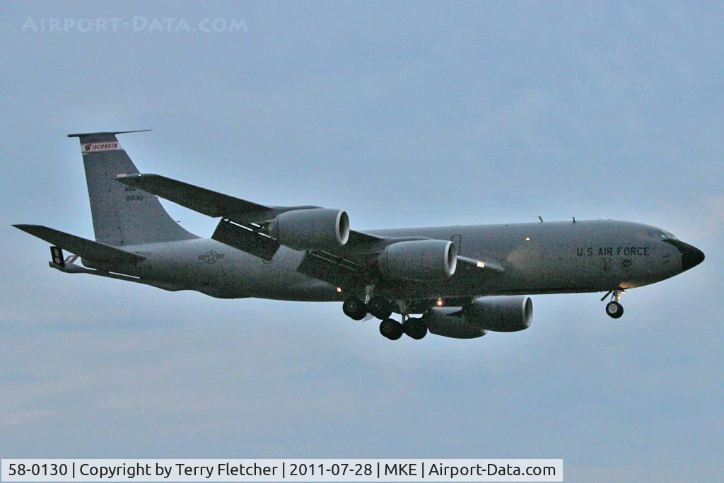 58-0130, 1958 Boeing KC-135R Stratotanker C/N 17875, At Milwaukee
