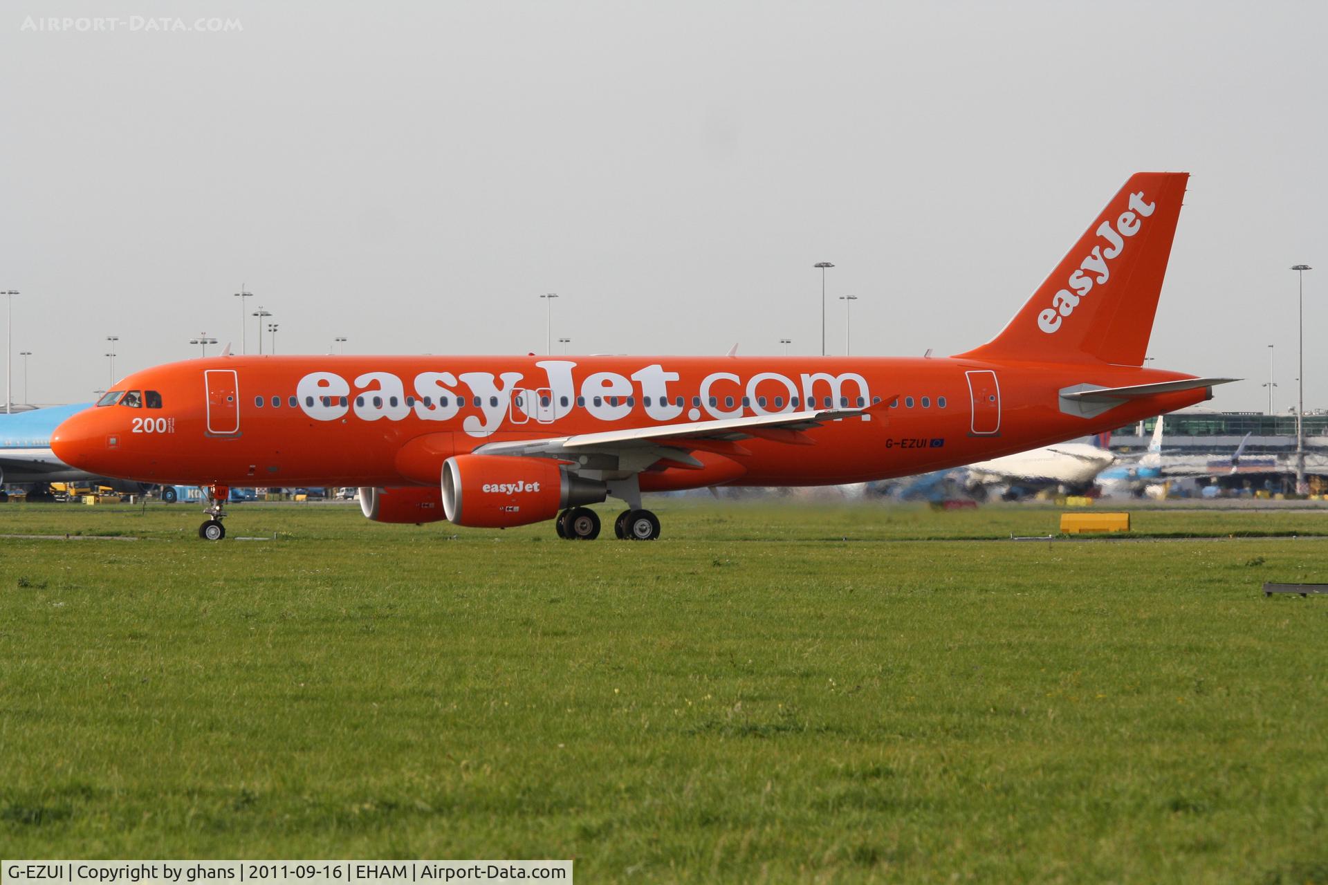 G-EZUI, 2011 Airbus A320-214 C/N 4721, 200th A319 Easyjet