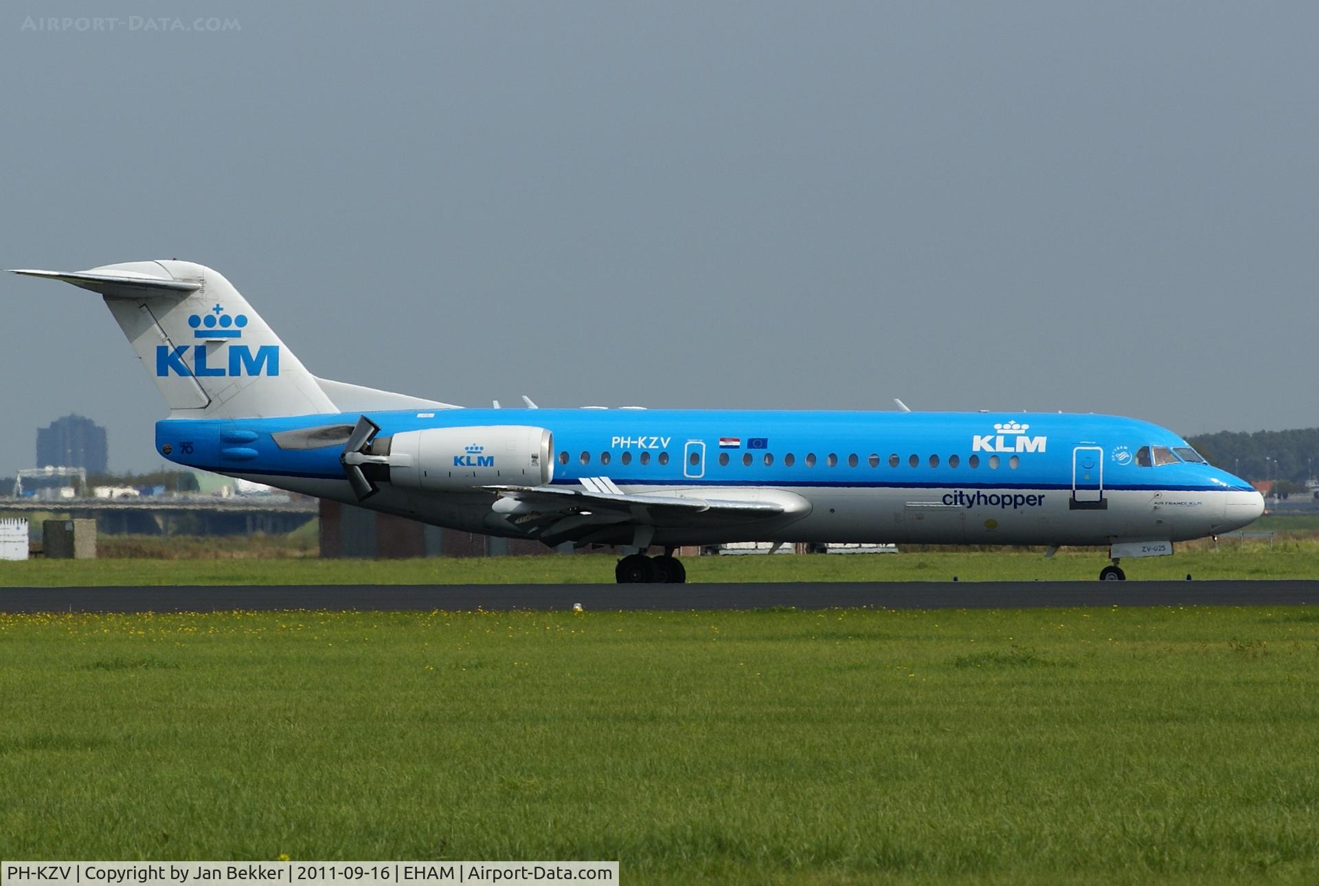 PH-KZV, 1995 Fokker 70 (F-28-0070) C/N 11556, Just after landing on the Polderbaan at Schiphol
