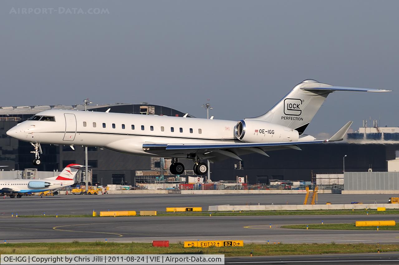 OE-IGG, 2007 Bombardier BD-700-1A10 Global Express XRS C/N 9251, Glock