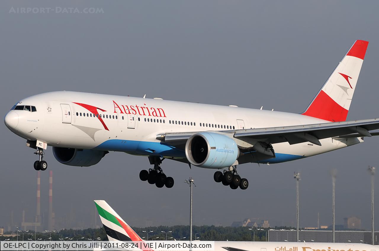 OE-LPC, 2002 Boeing 777-2Z9/ER C/N 29313, Austrian Airlines