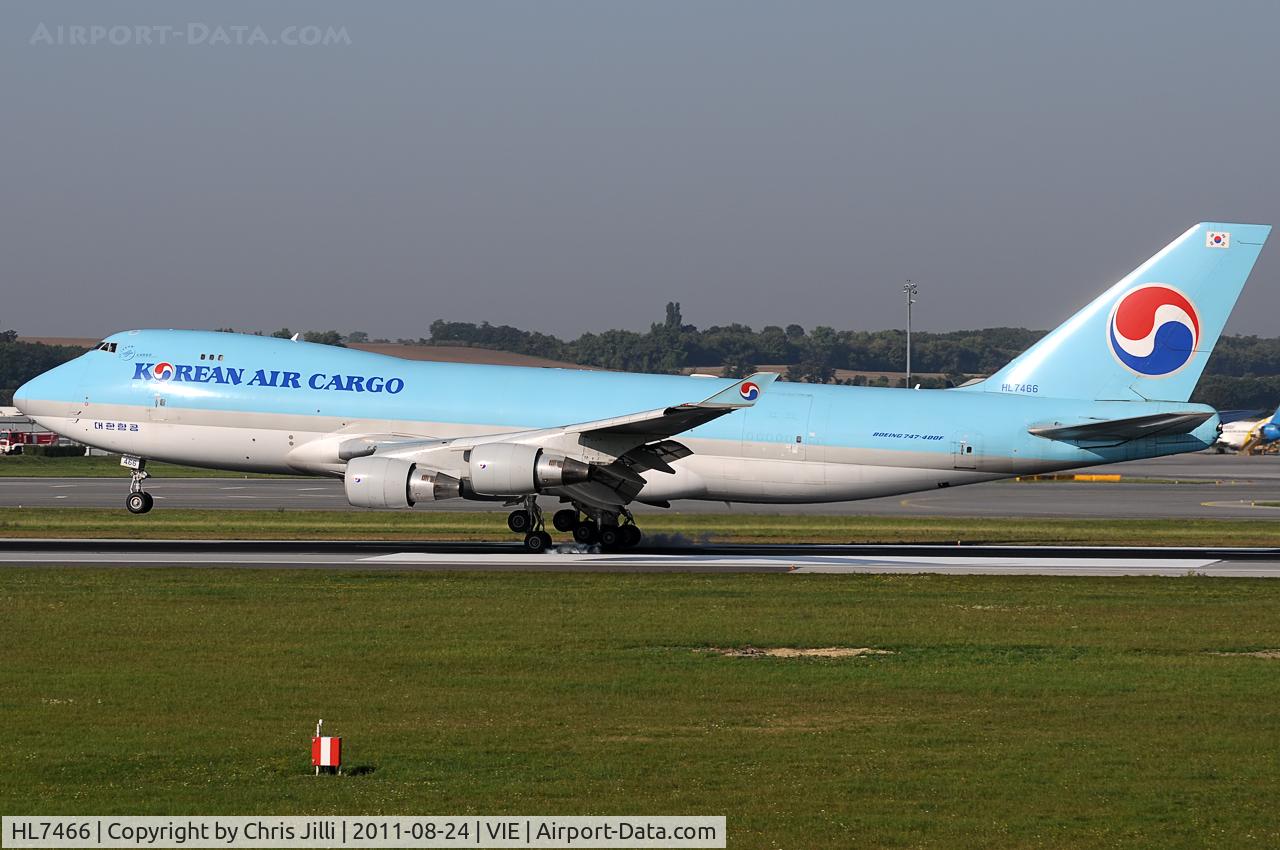 HL7466, 2001 Boeing 747-4B5F/SCD C/N 26413, Korean Air Cargo