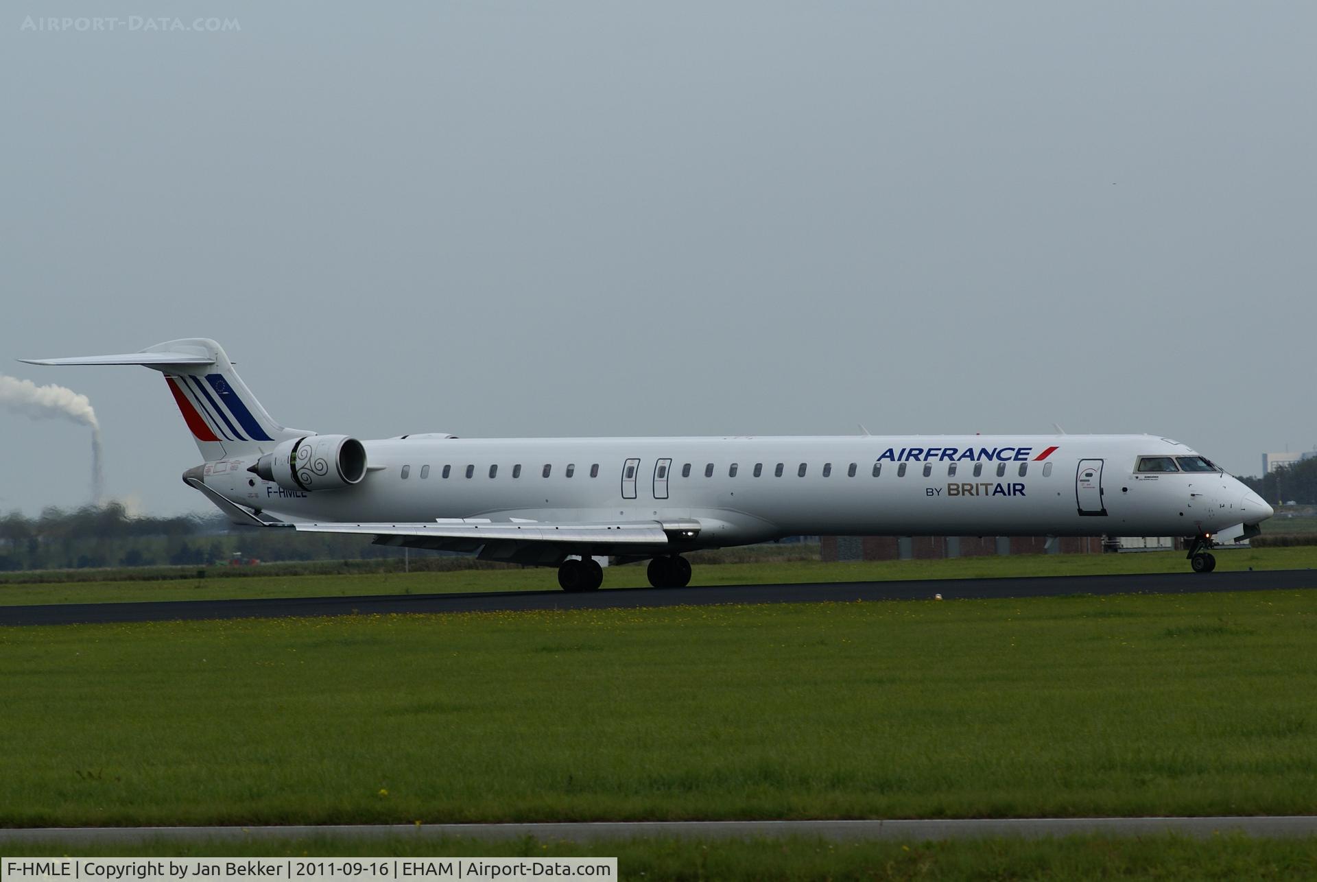 F-HMLE, 2010 Bombardier CRJ-1000EL NG (CL-600-2E25) C/N 19009, Just after landing on the Polderbaan at Schiphol.