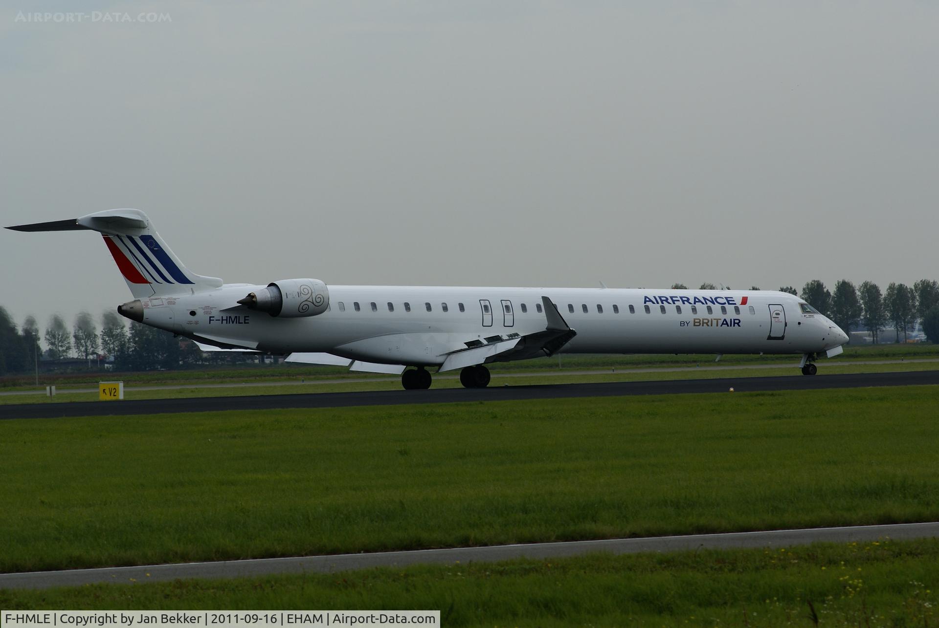 F-HMLE, 2010 Bombardier CRJ-1000EL NG (CL-600-2E25) C/N 19009, Just after landing on the Polderbaan at Schiphol.
