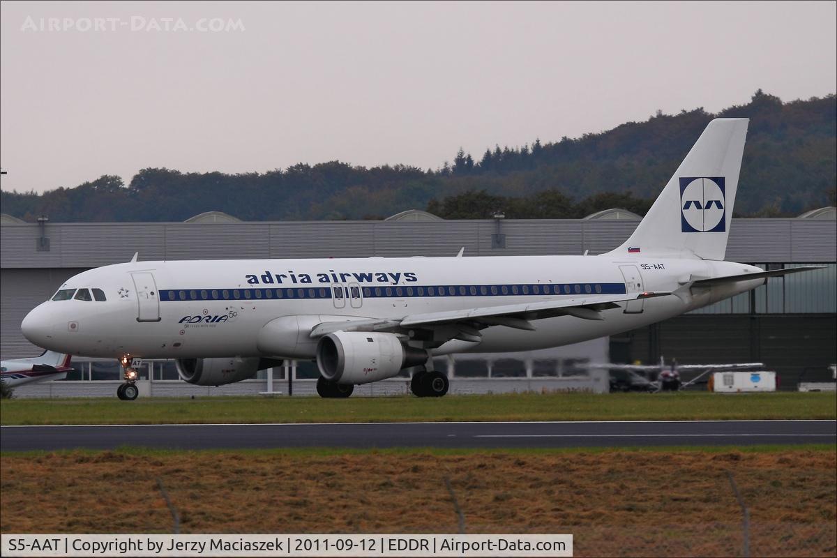 S5-AAT, 1991 Airbus A320-231 C/N 0191, A320-211