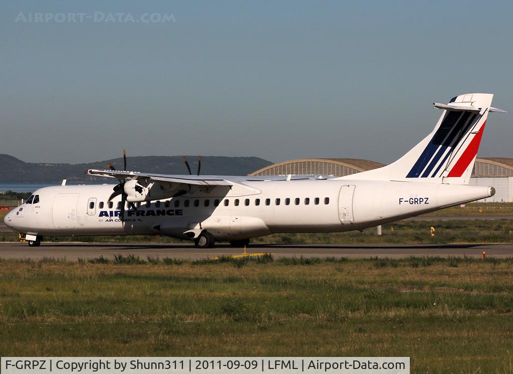 F-GRPZ, 2007 ATR 72-212A C/N 745, Lining up rwy 31R for departure...