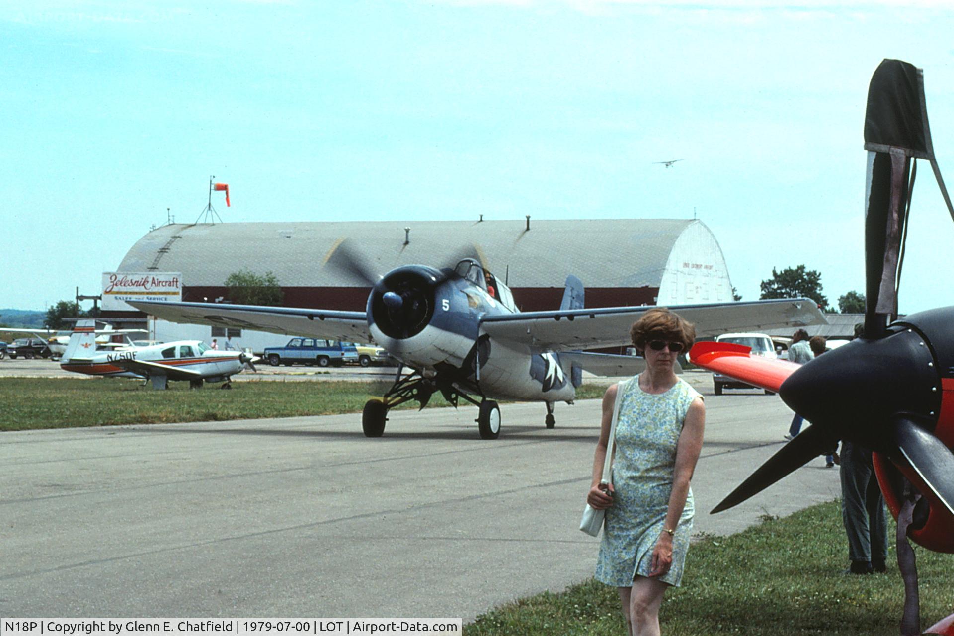 N18P, General Motors (Grumman) FM-2 Wildcat C/N 6014, Taxiing for departure for the air show