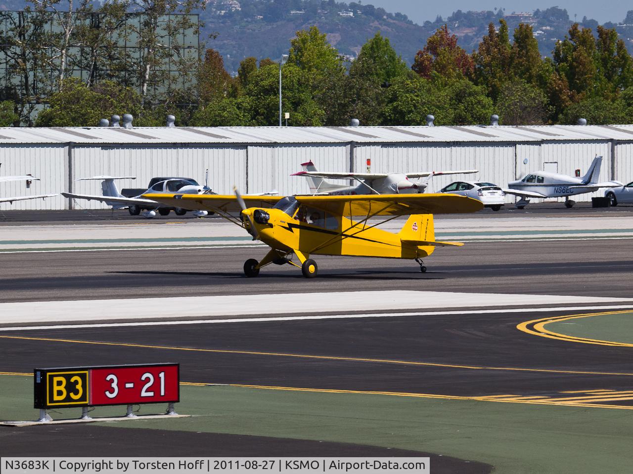 N3683K, 1946 Piper J3C-65 Cub C/N 22374, N3683K arriving on RWY 21