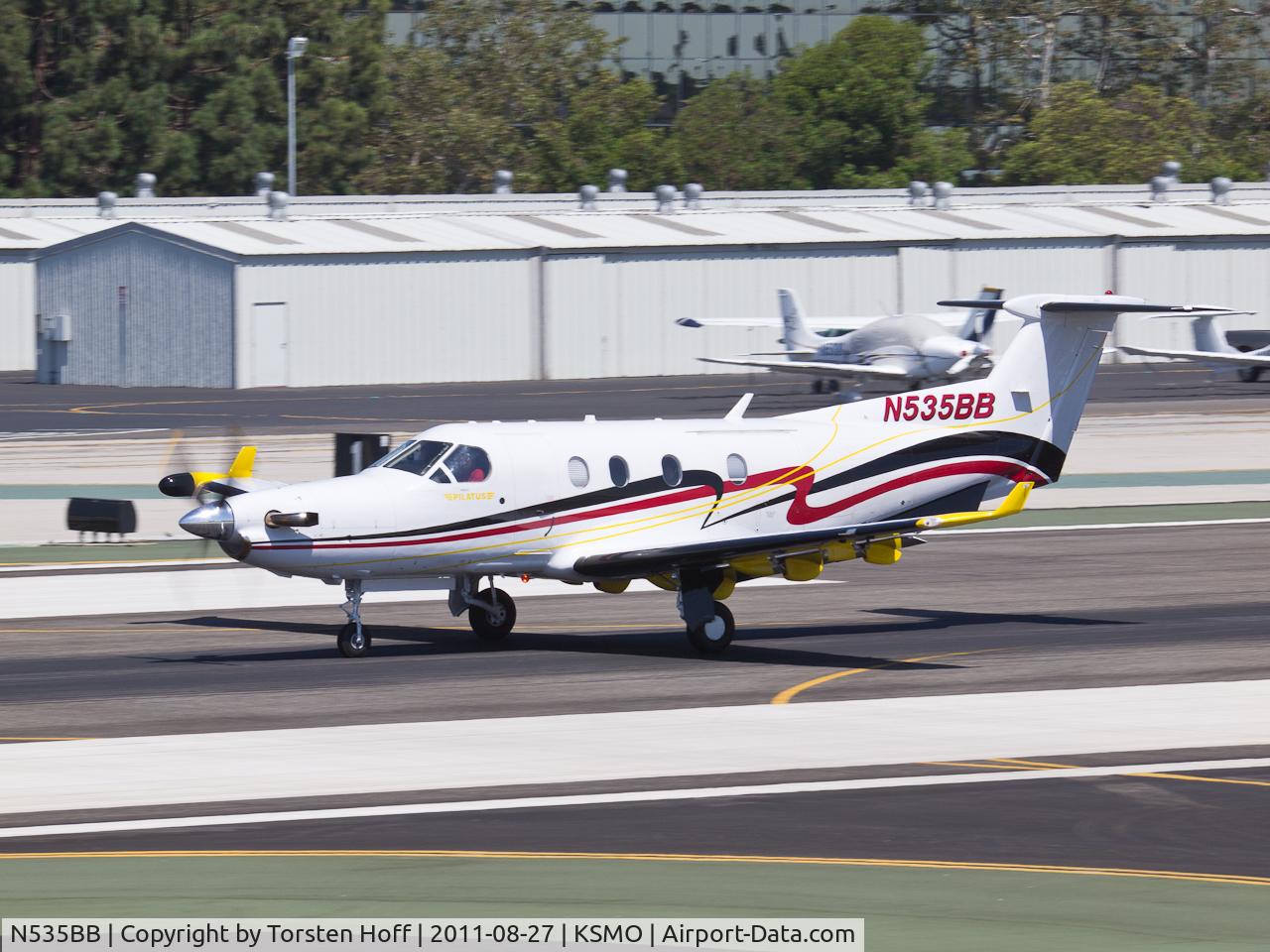 N535BB, 2004 Pilatus PC-12/45 C/N 596, N535BB departing from RWY 21