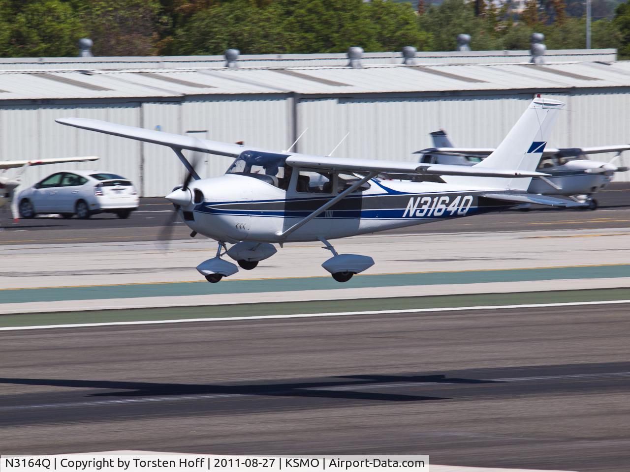 N3164Q, 1967 Cessna 182K Skylane C/N 18258164, N3164Q arriving on RWY 21