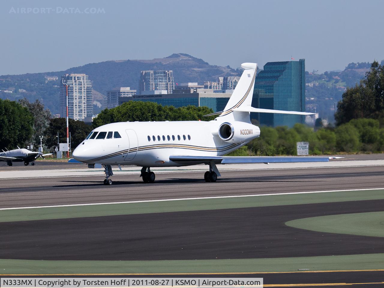 N333MX, 2007 Dassault Falcon 2000EX C/N 120, N333MX departing from RWY 21