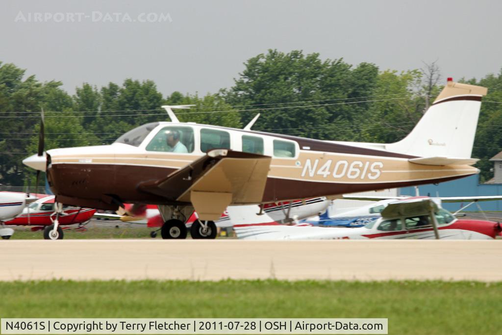 N4061S, 1974 Beech A36 Bonanza 36 C/N E-619, At 2011 Oshkosh
