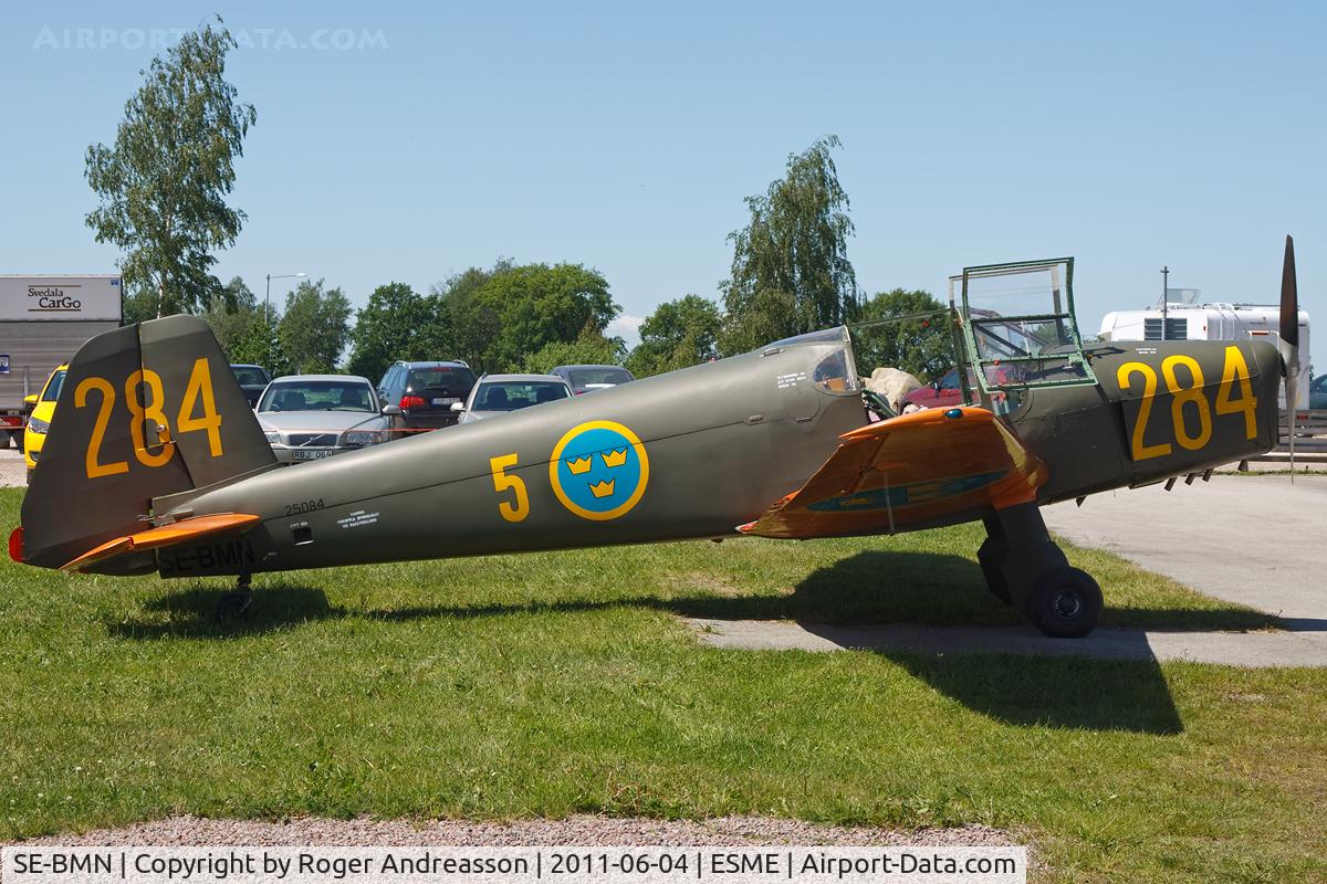 SE-BMN, 1945 Bucker Bu-181 Bestmann C/N 25084-93, At EAA Fly-In