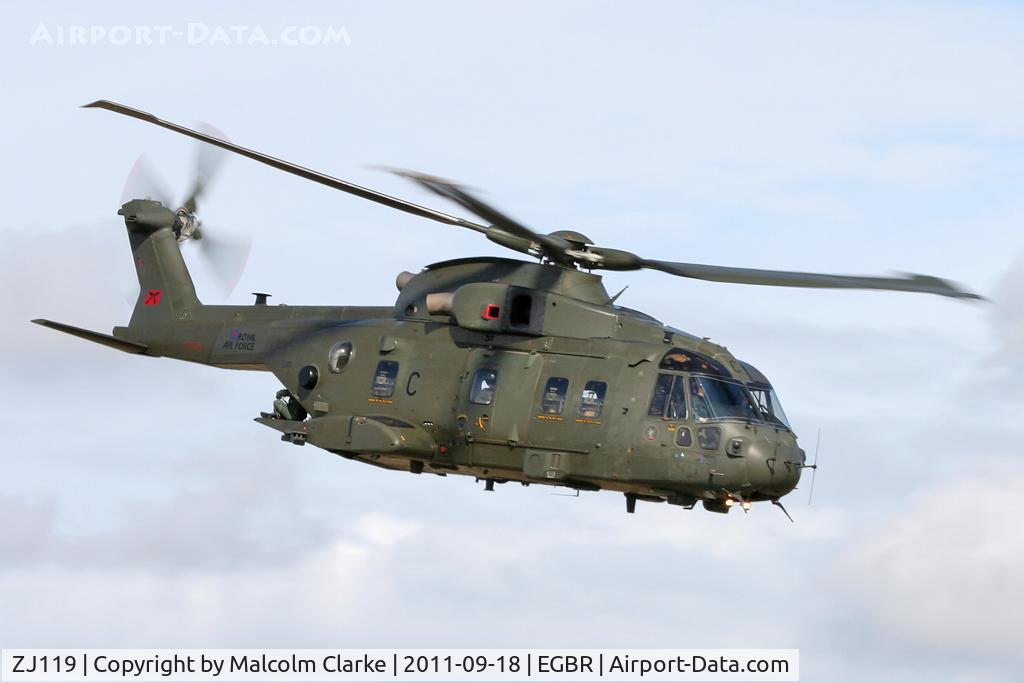 ZJ119, AgustaWestland EH-101 Merlin HC3 (Mk411) C/N 50075/RAF03, EHI EH-101 Merlin HC3 at Breighton Airfield's Helicopter Fly-In, September 2011.