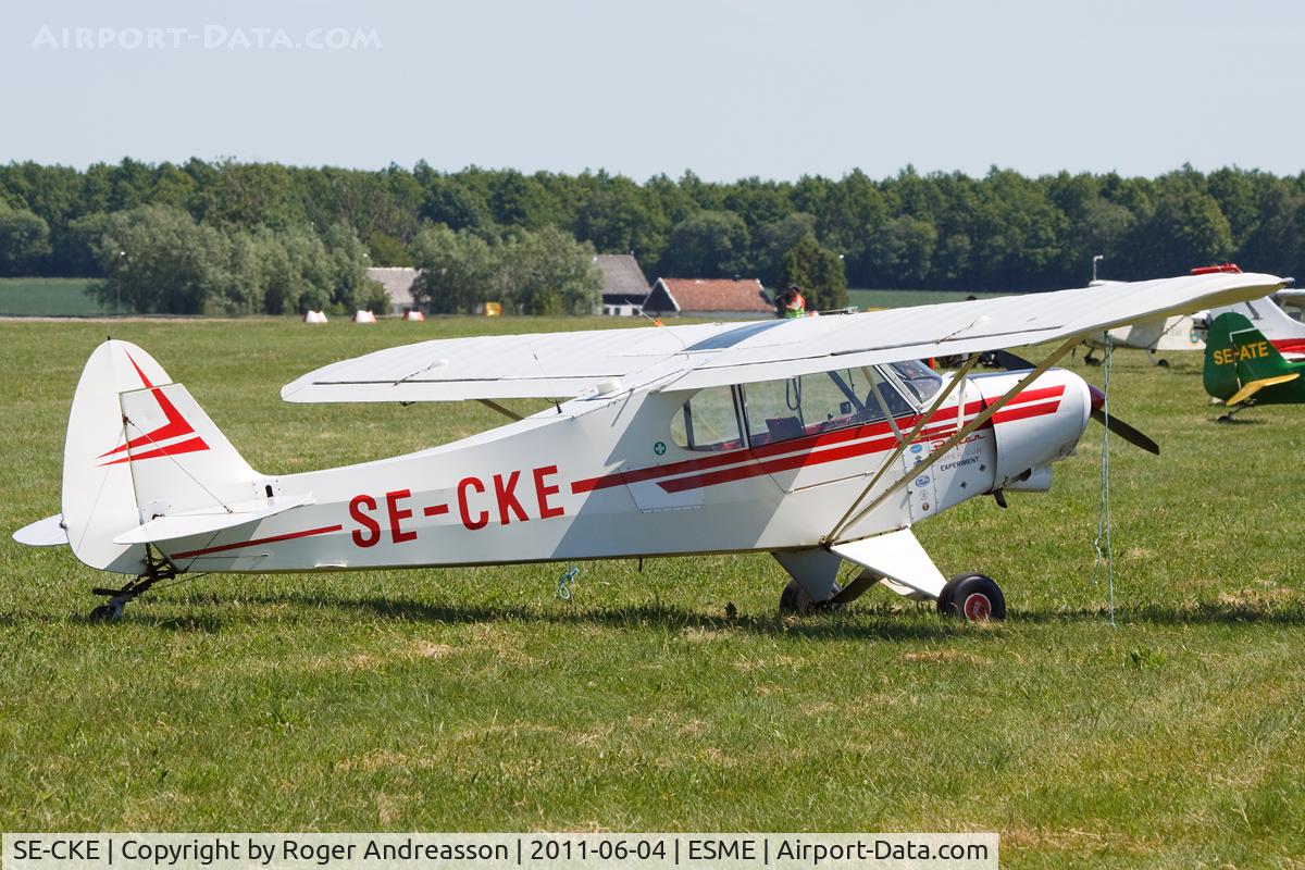 SE-CKE, 1958 Piper PA-18A-150 Super Cub C/N 18-6520-1409, At EAA Fly-In